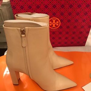 Brand new size 8 Tory Burch beige bootie